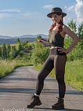 Nature walk with Jeny in tights